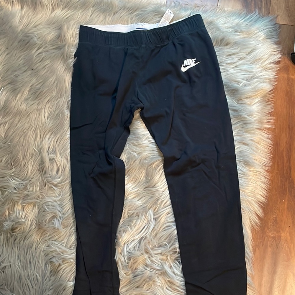 NIKE black leggings